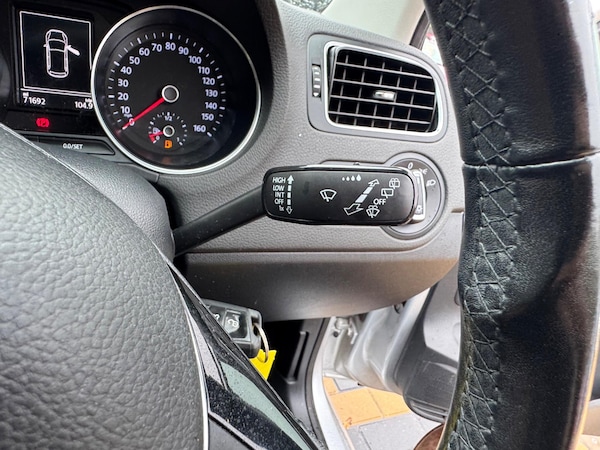 Used Volkswagen Polo 2015 for sale - 76326835: Photo 30