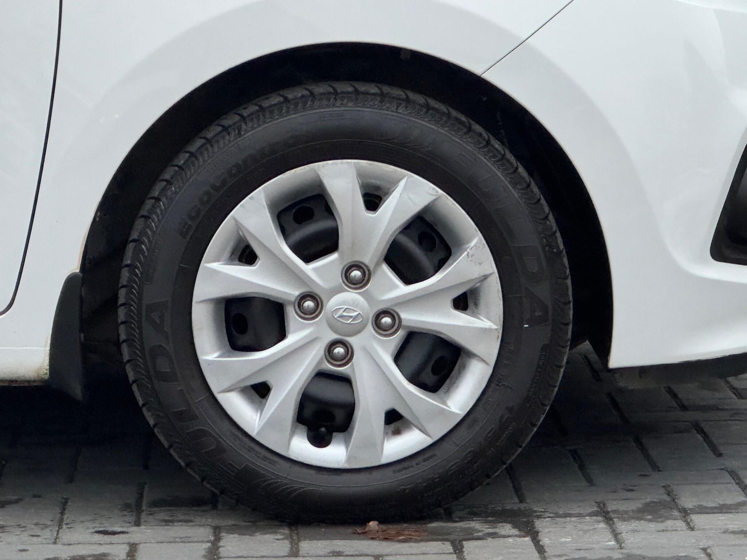 Used Hyundai i10 2014 for sale - 77040869: Photo 11