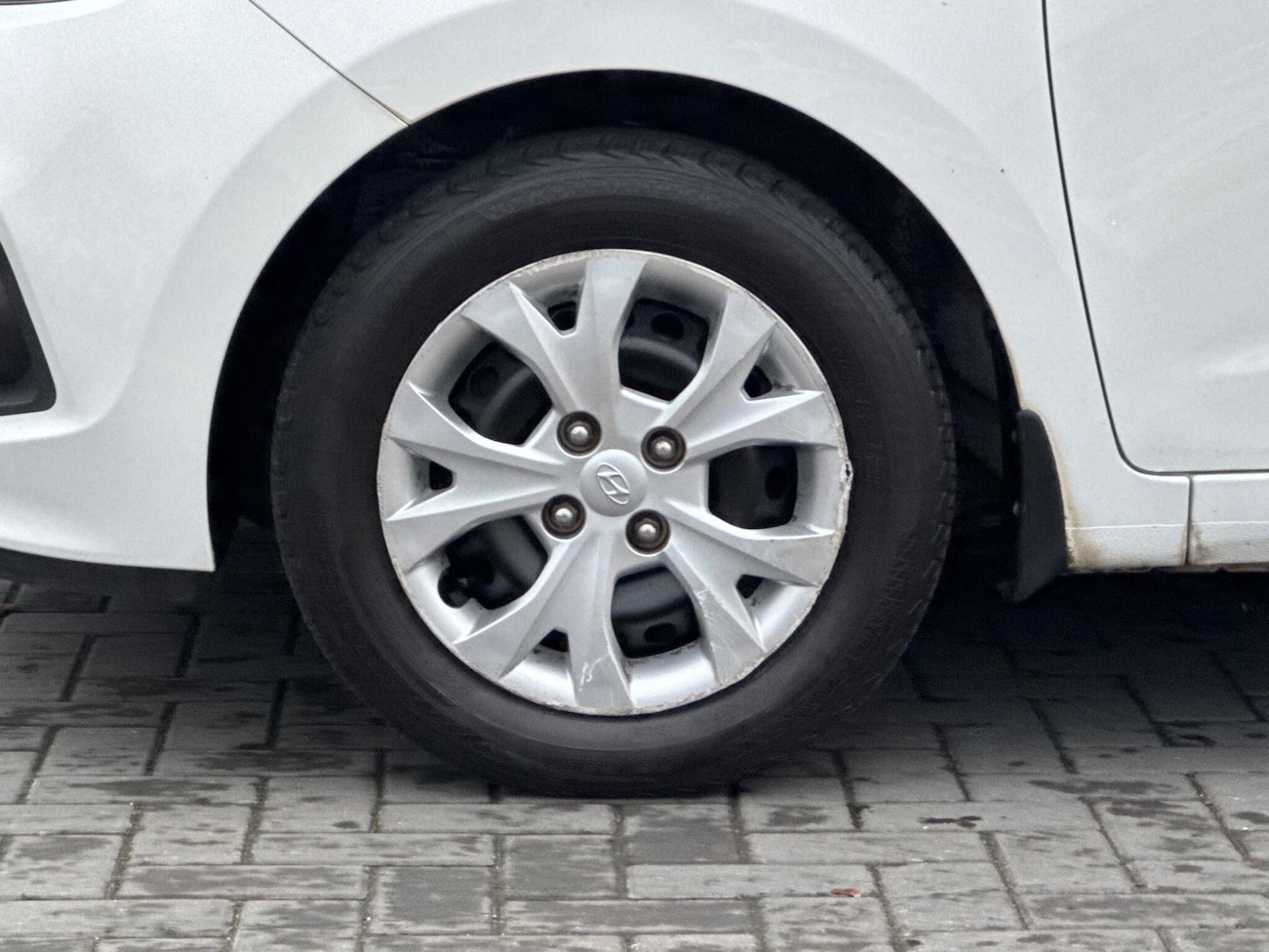 Used Hyundai i10 2014 for sale - 77040869: Photo 15