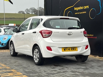 Used Hyundai i10 2014 for sale - 77040869: Photo