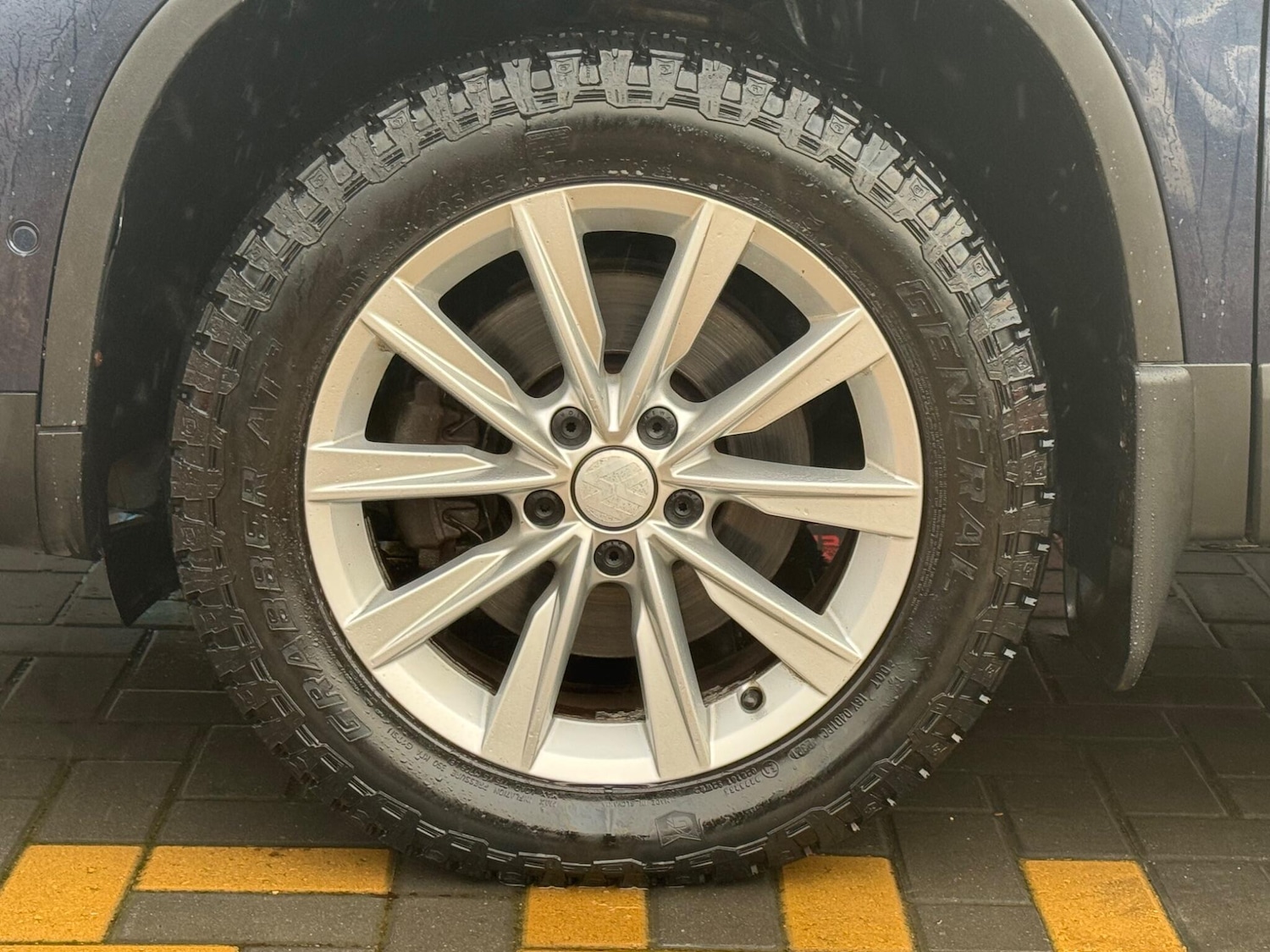 Used Volkswagen Tiguan for sale - 76995135: Photo 12