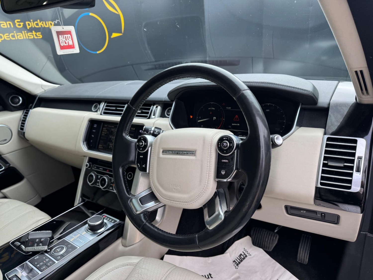 Used Land Rover Range Rover 2014 for sale - 76270814: Photo 18