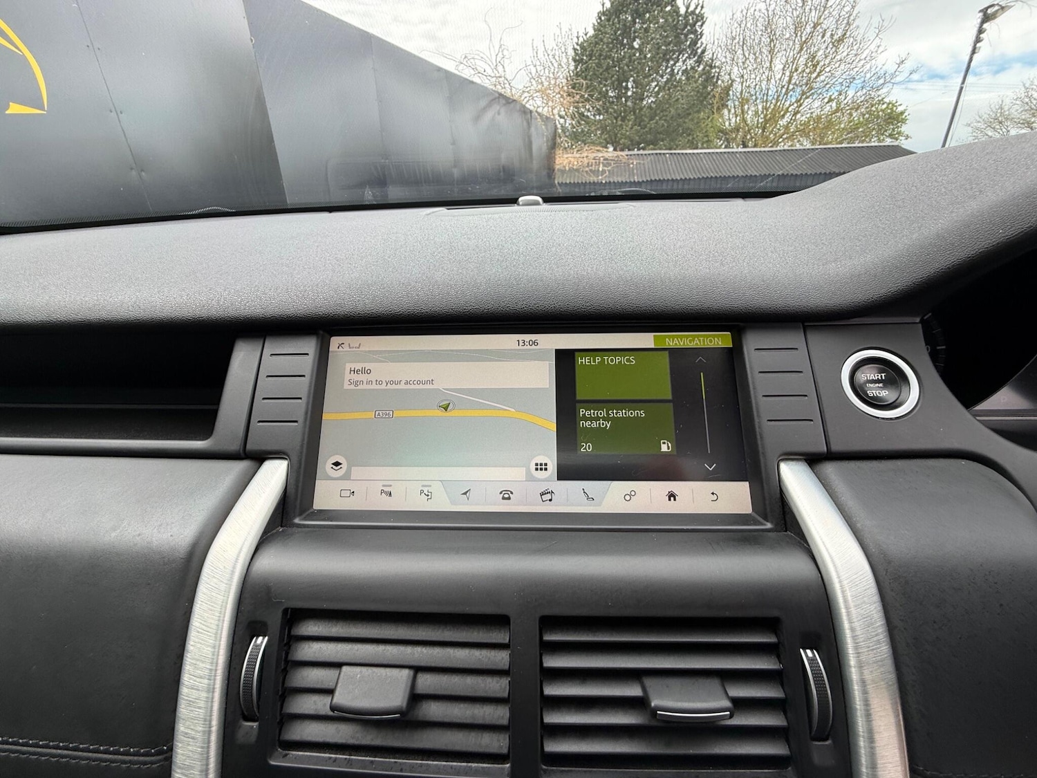 Used Land Rover Discovery Sport 2017 for sale - 78184208: Photo 25