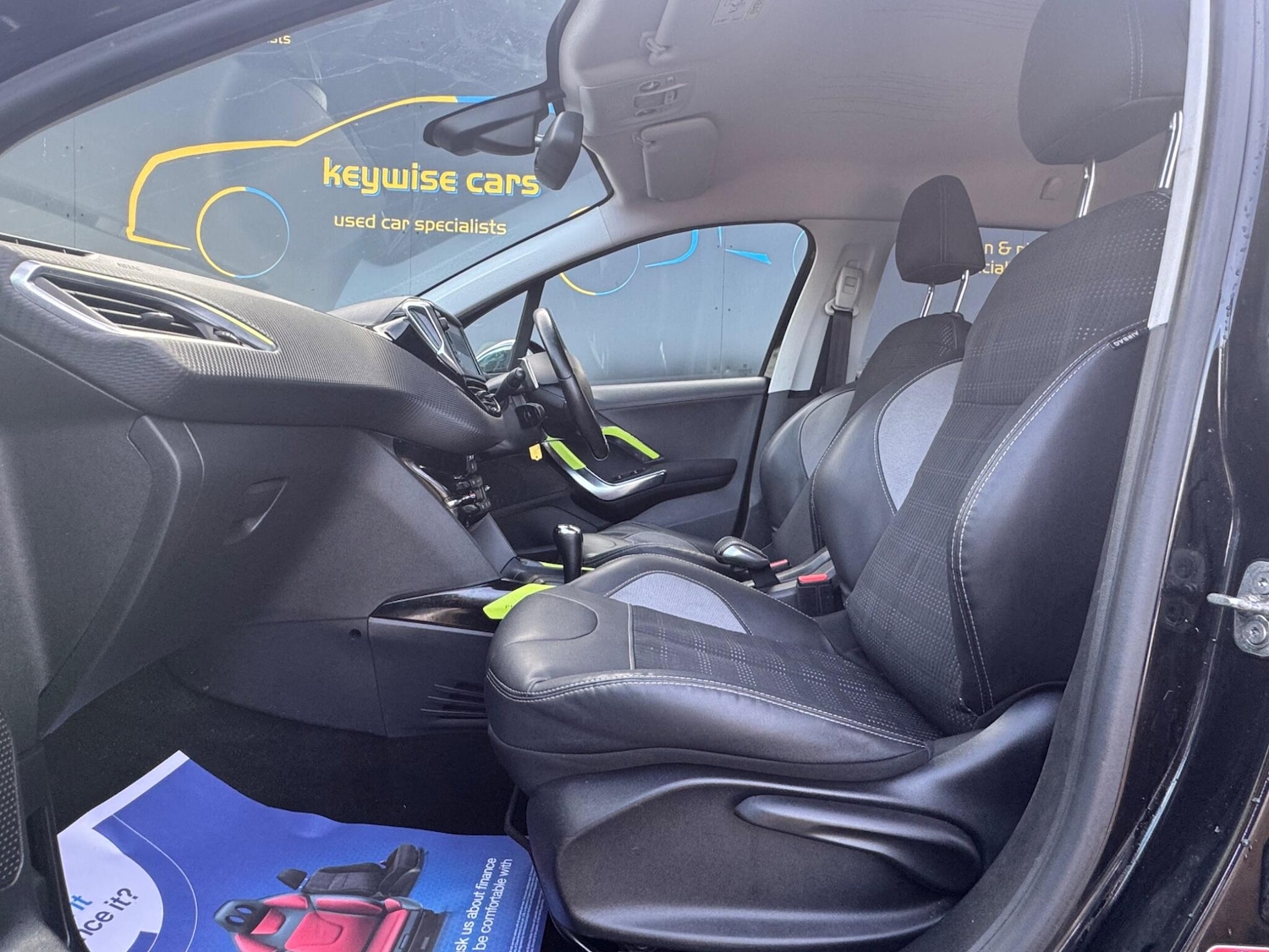 Used Peugeot 2008 2015 for sale - 77524318: Photo 16