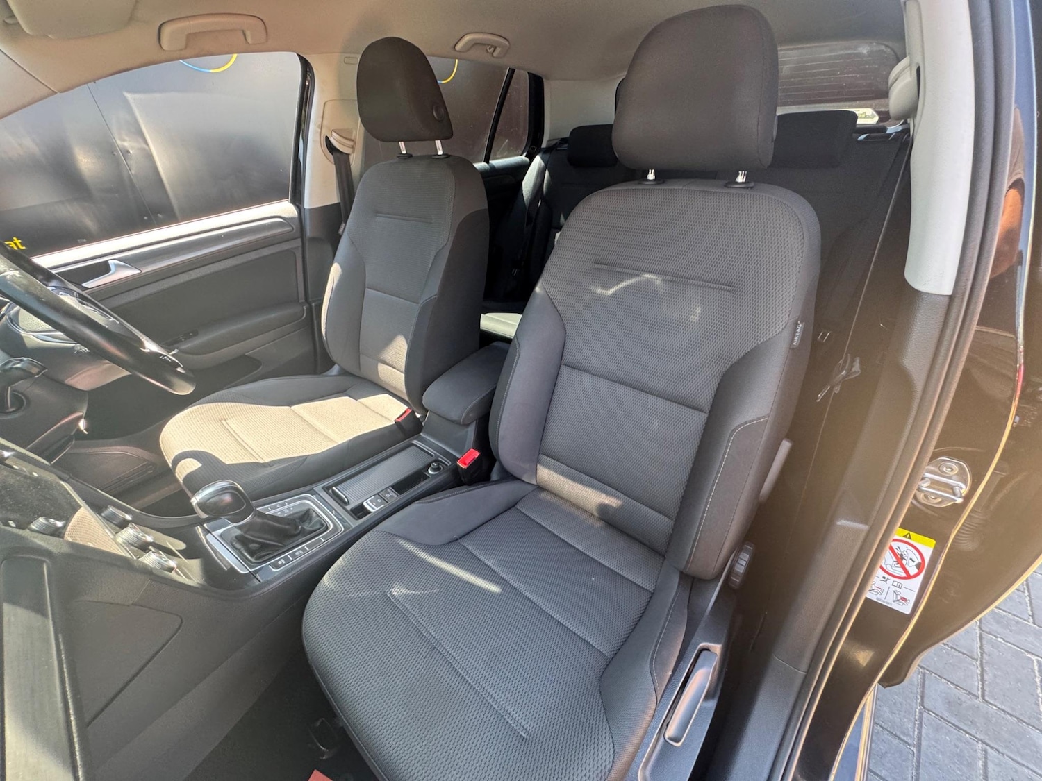 Used Volkswagen Golf 2018 for sale - 76136837: Photo 18