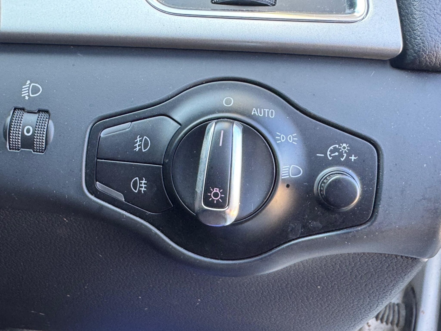 Used Audi A4 2009 for sale - 77969598: Photo 33