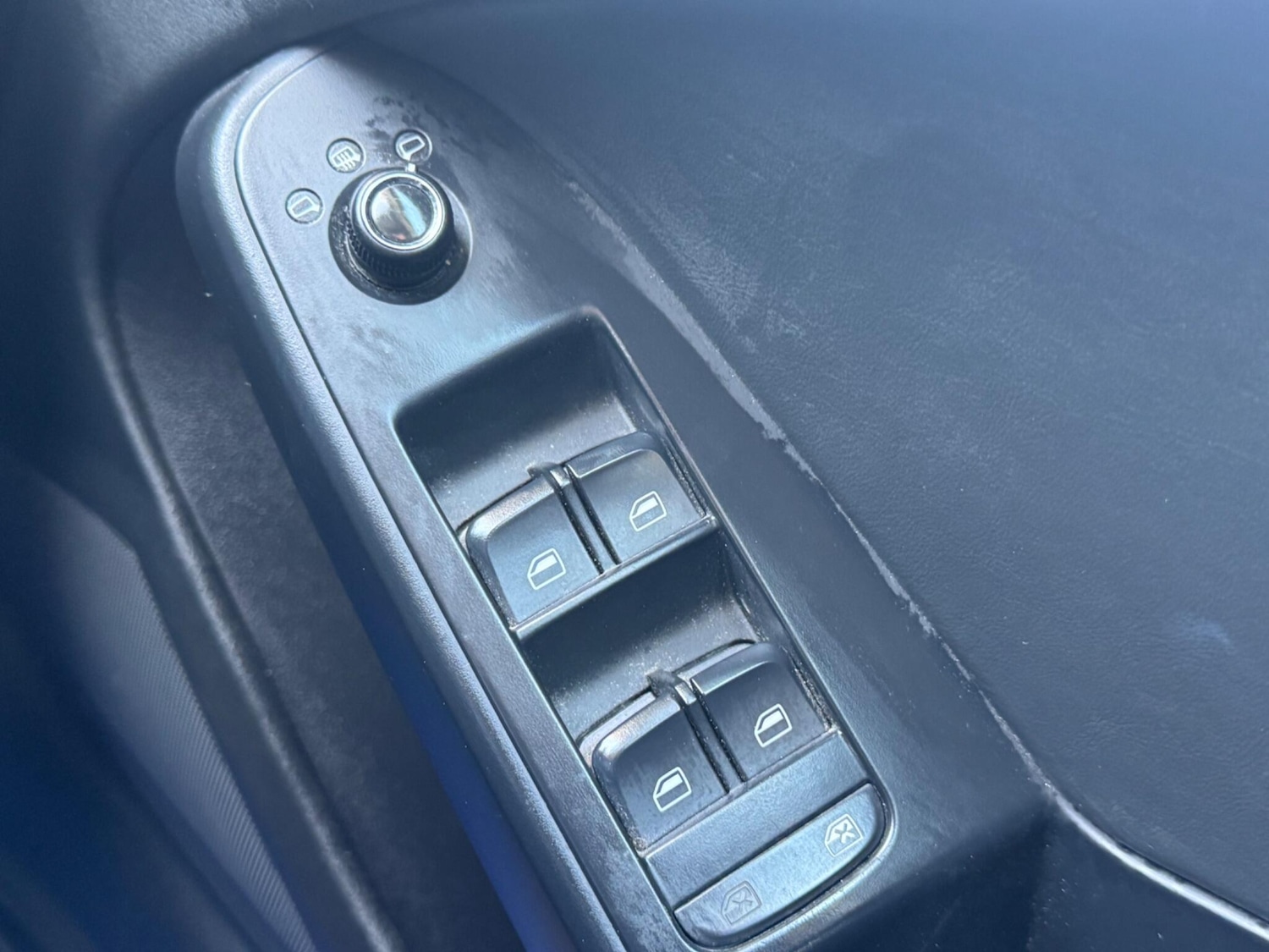 Used Audi A4 2009 for sale - 77969598: Photo 34