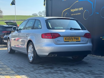 Used Audi A4 2009 for sale - 77969598: Photo