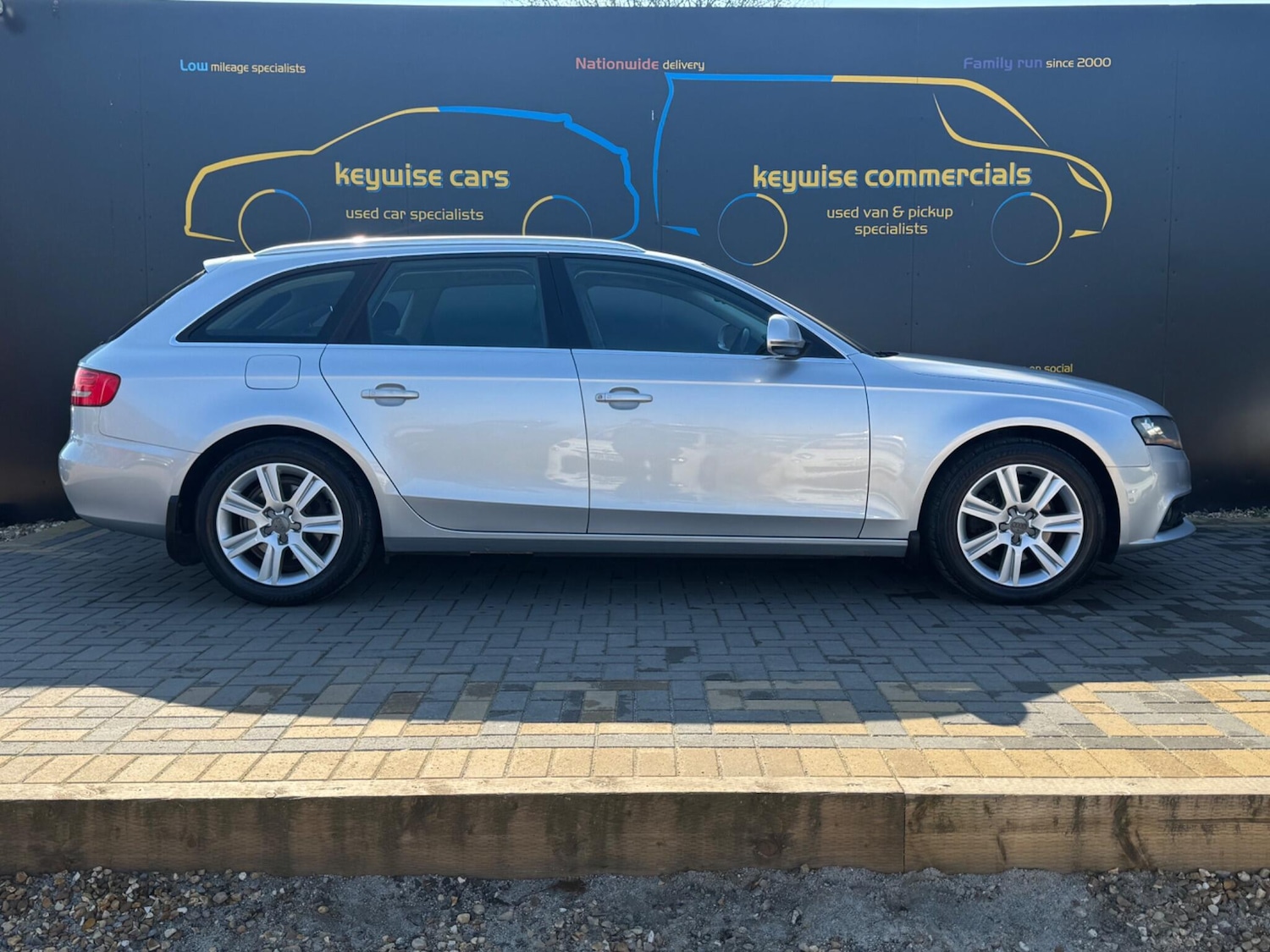 Used Audi A4 2009 for sale - 77969598: Photo 7