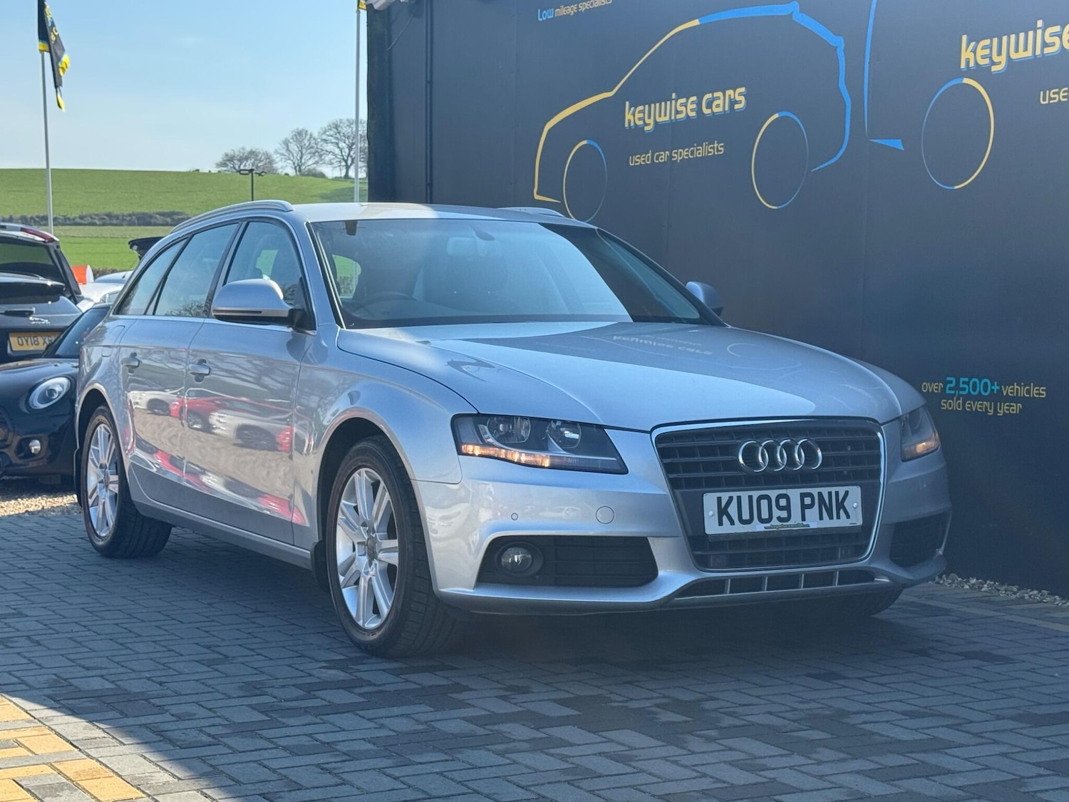 Used Audi A4 2009 for sale - 77969598: Photo 9