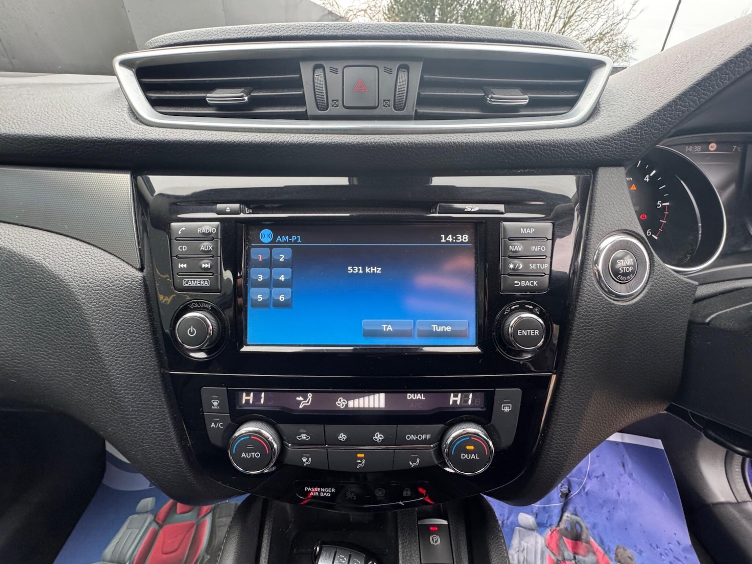 Used Nissan Qashqai for sale - 77215403: Photo 32