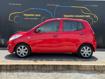 Used Hyundai i10 2013 for sale - 78911650: Photo