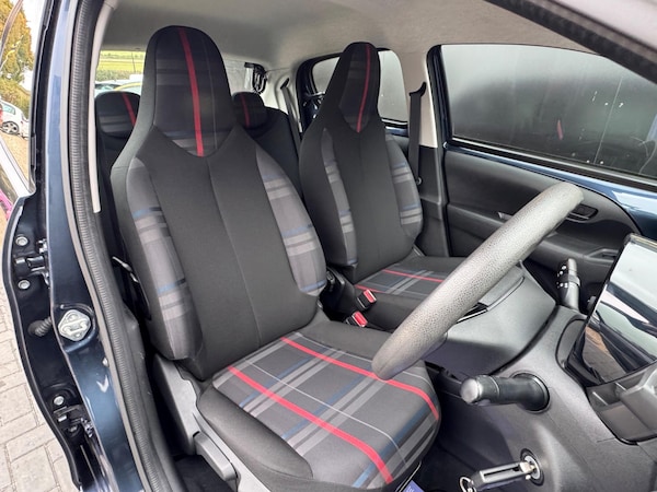 Used Peugeot 108 2016 for sale - 76283746: Photo 19