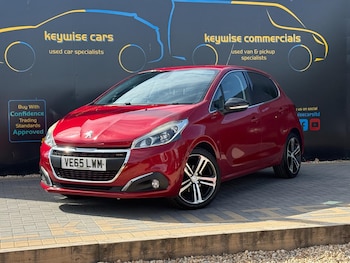 Used Peugeot 208 2015 for sale - 79532225: Photo