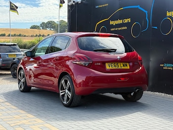 Used Peugeot 208 2015 for sale - 79532225: Photo