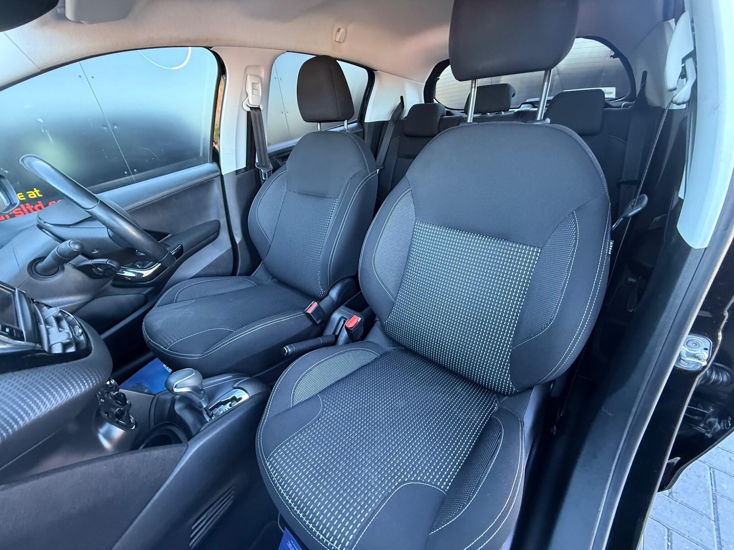 Used Peugeot 208 for sale - 76997538: Photo 23