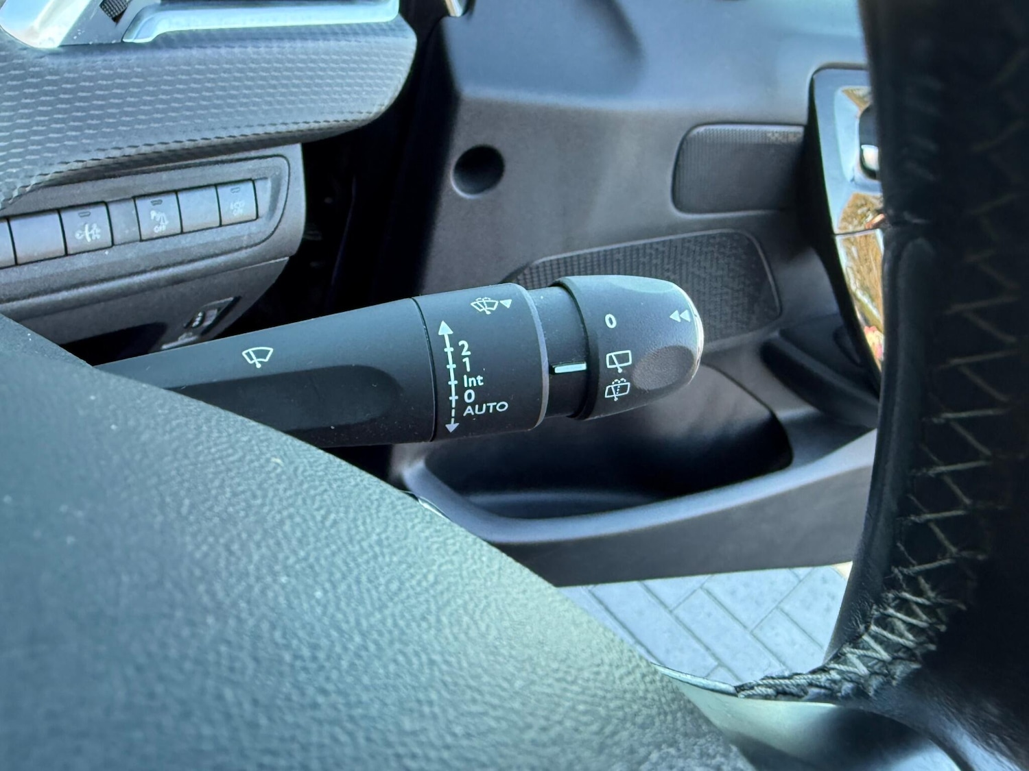 Used Peugeot 208 for sale - 76997538: Photo 29