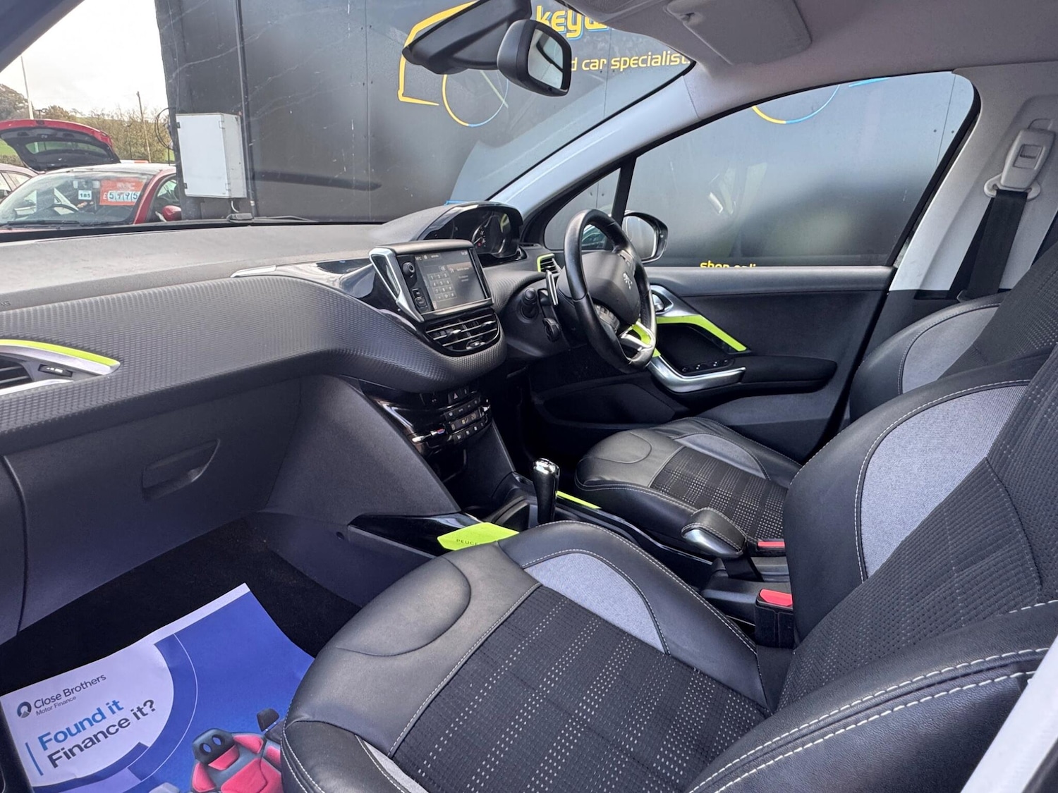 Used Peugeot 2008 2015 for sale - 76572787: Photo 14