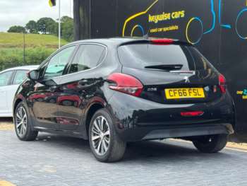 Used Peugeot 208 2017 for sale - 75051914: Photo
