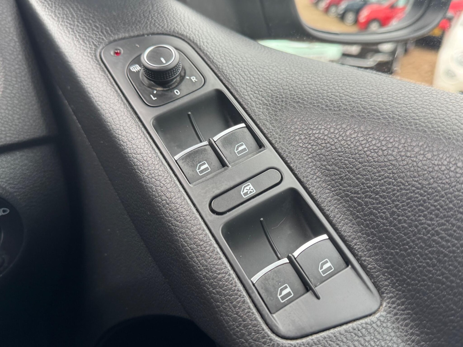 Used Volkswagen Tiguan for sale - 77305553: Photo 31