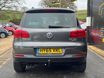 Used Volkswagen Tiguan 2015 for sale - 77305553: Photo