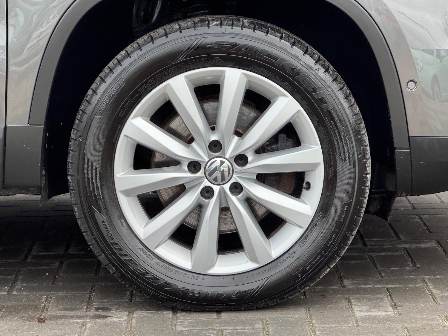 Used Volkswagen Tiguan for sale - 77305553: Photo 9