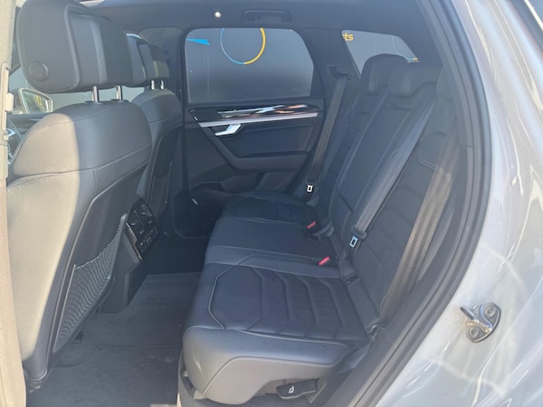 Used Volkswagen Touareg 2020 for sale - 75225225: Photo 19