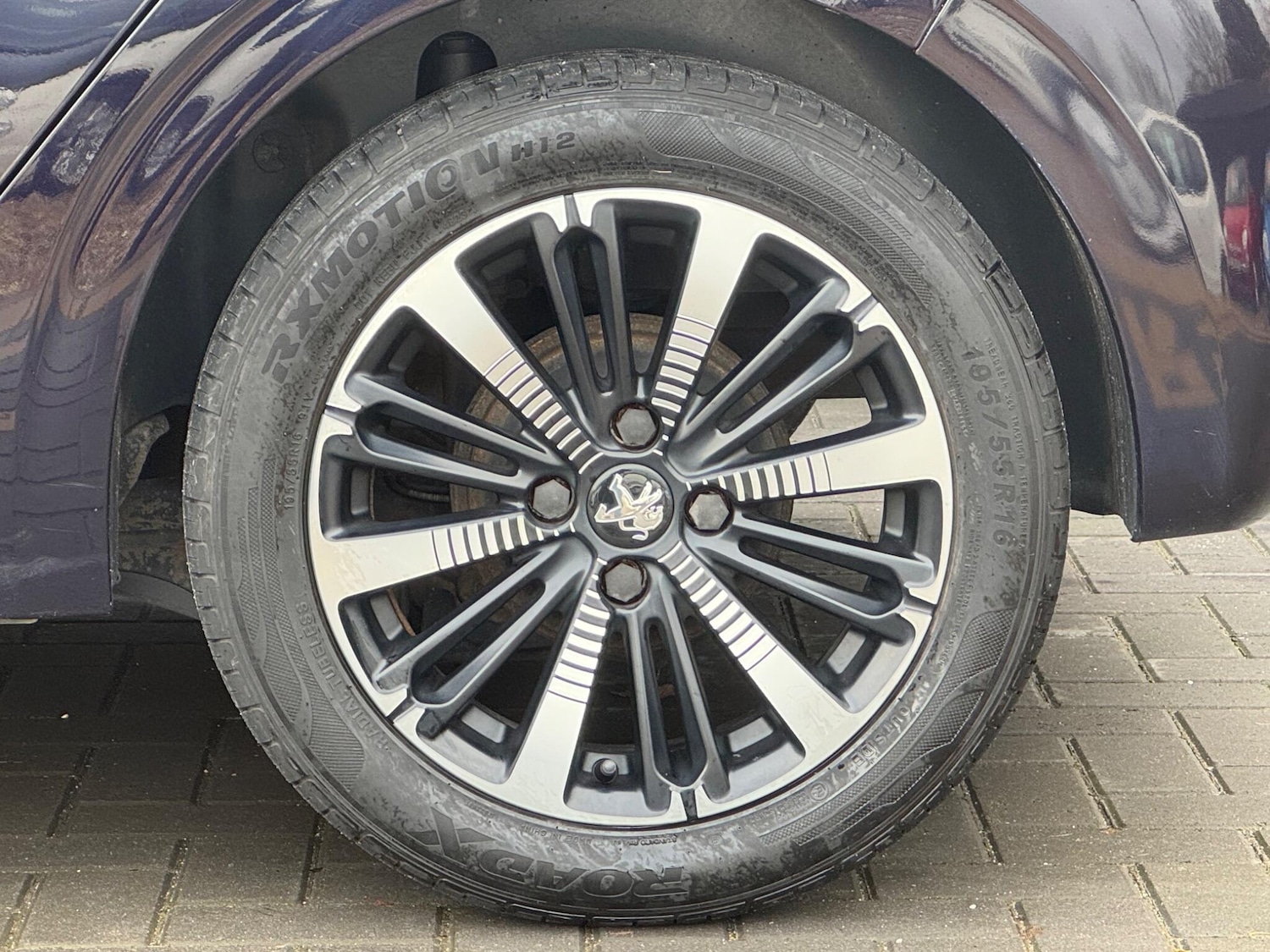 Used Peugeot 208 2018 for sale - 77538457: Photo 14