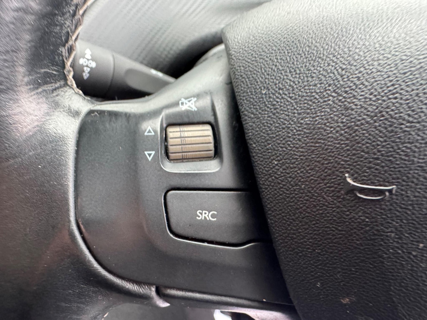 Used Peugeot 208 2018 for sale - 77538457: Photo 28