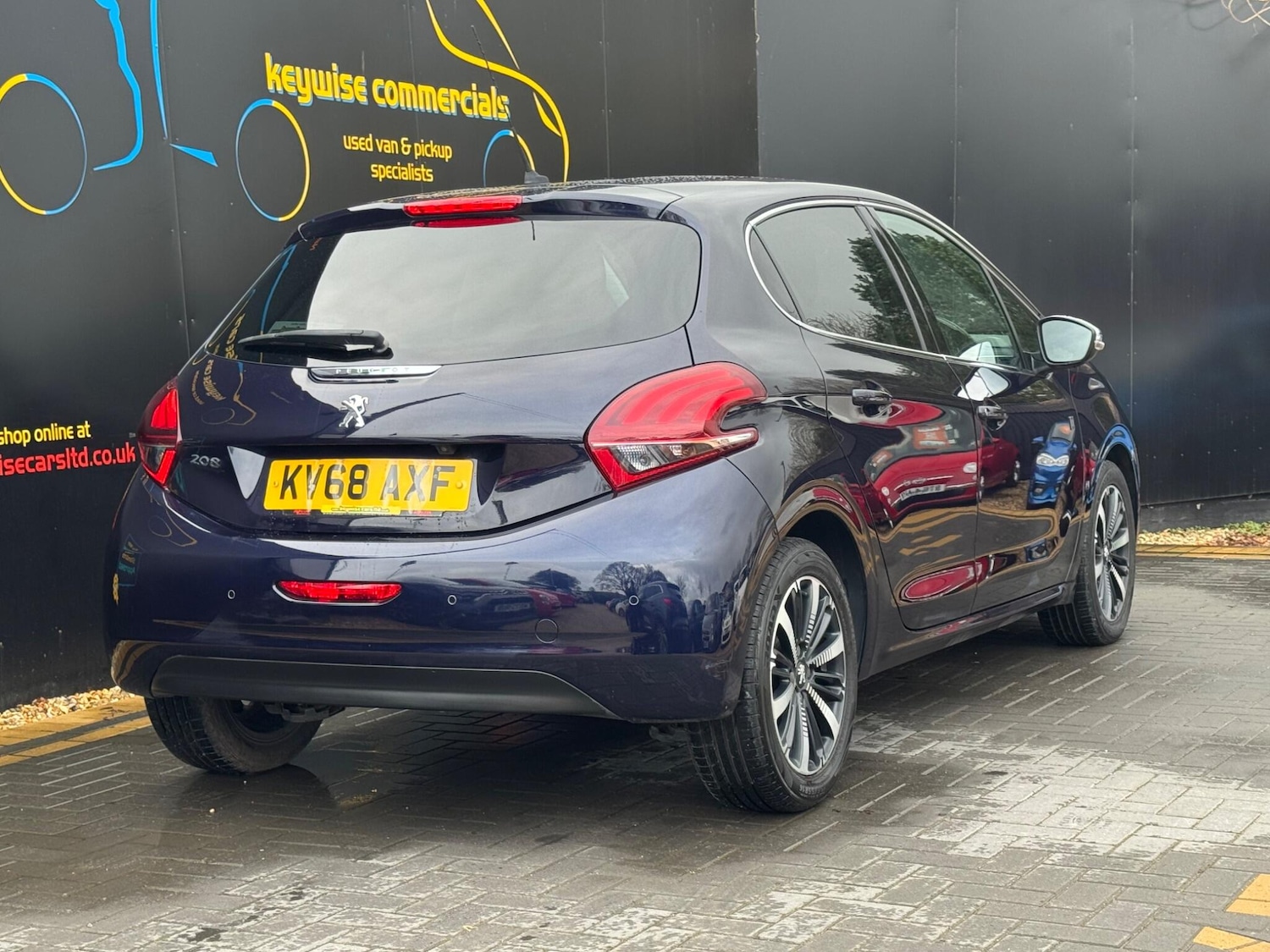 Used Peugeot 208 2018 for sale - 77538457: Photo 6