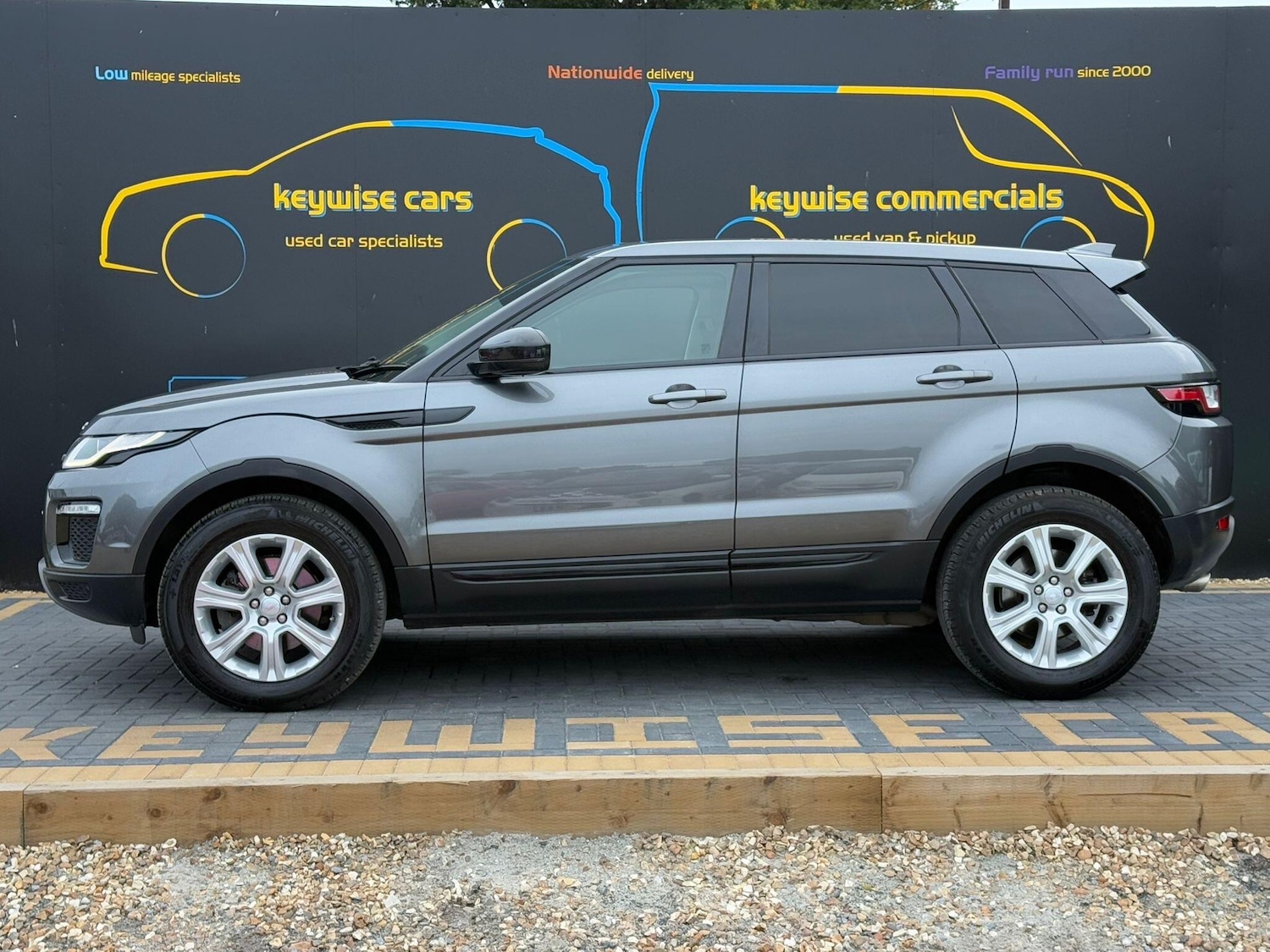 Used Land Rover Range Rover Evoque 2019 for sale - 76189848: Photo 2