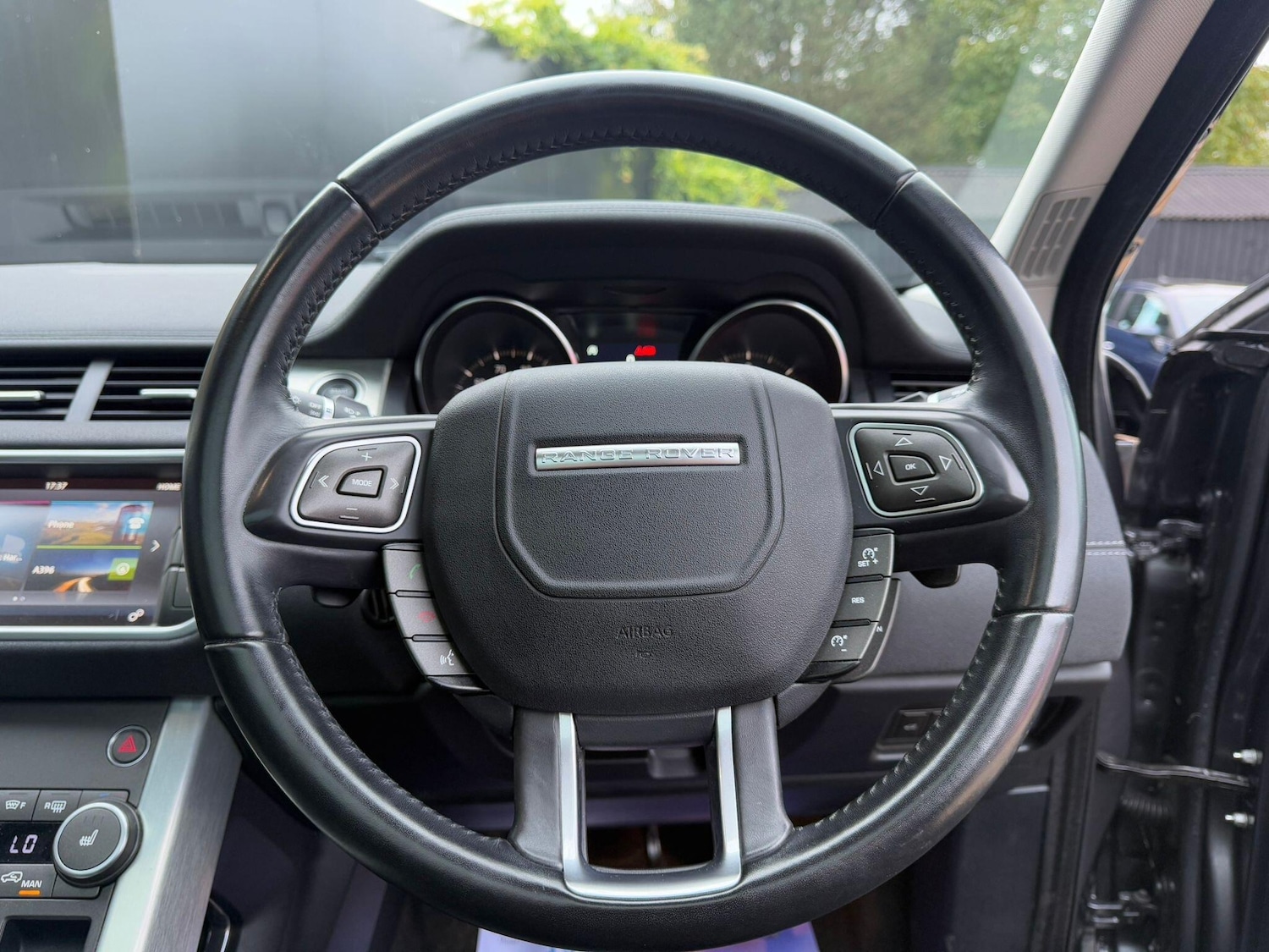 Used Land Rover Range Rover Evoque 2019 for sale - 76189848: Photo 23