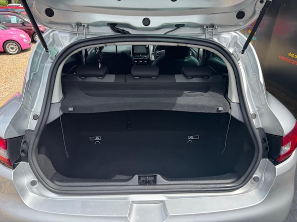 Used Renault Clio 2019 for sale - 75333805: Photo 18