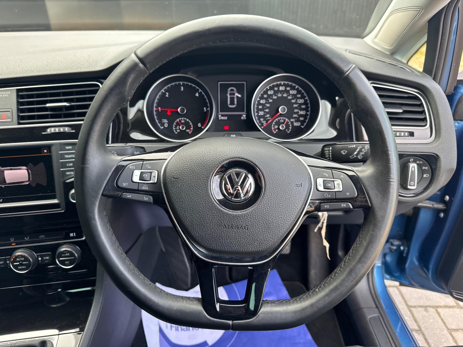 Used Volkswagen Golf 2015 for sale - 77647037: Photo 22