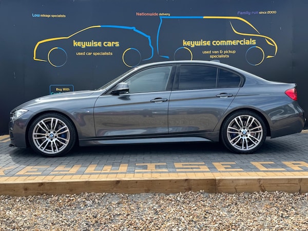 Used BMW 3 Series 2013 for sale - 75756884: Photo 2