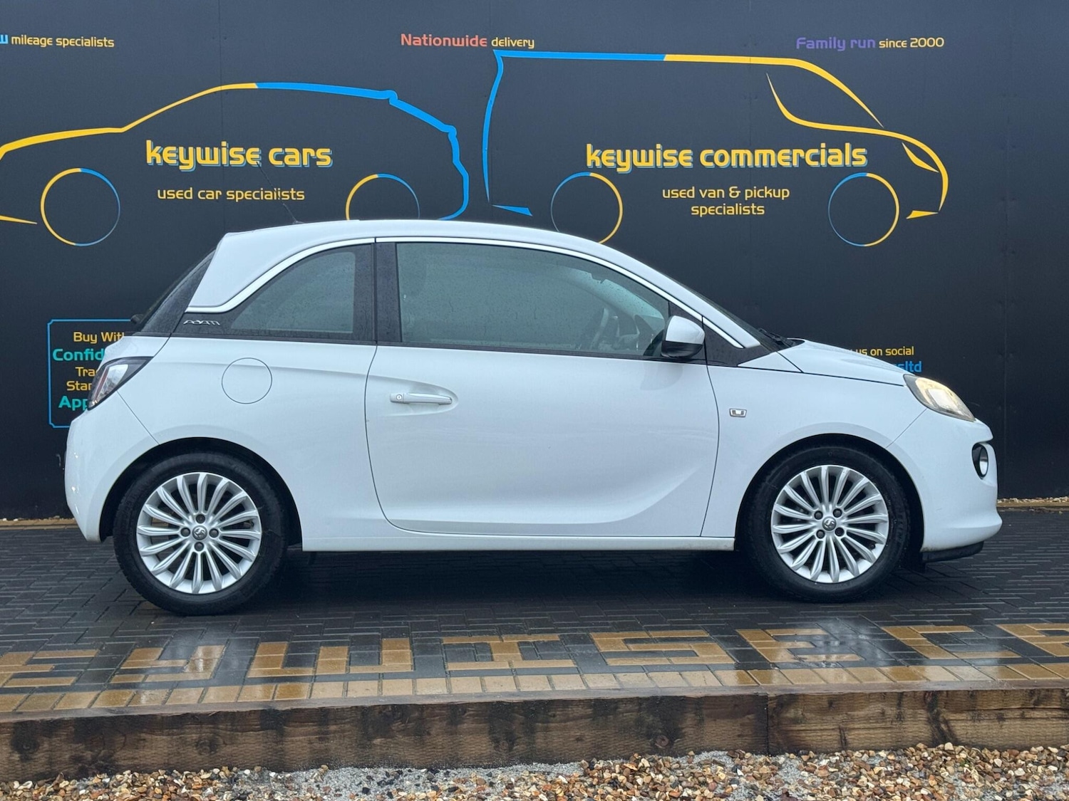 Used Vauxhall ADAM 2015 for sale - 77331735: Photo 7