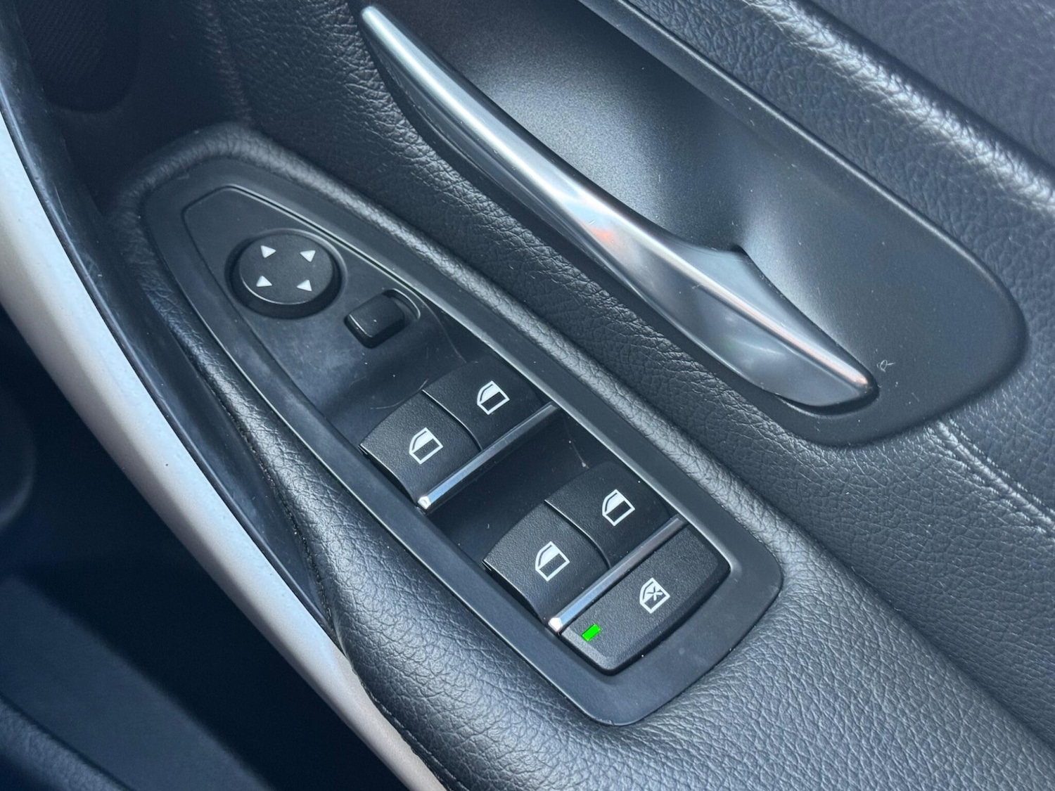 Used BMW 3 Series 2015 for sale - 76824081: Photo 38