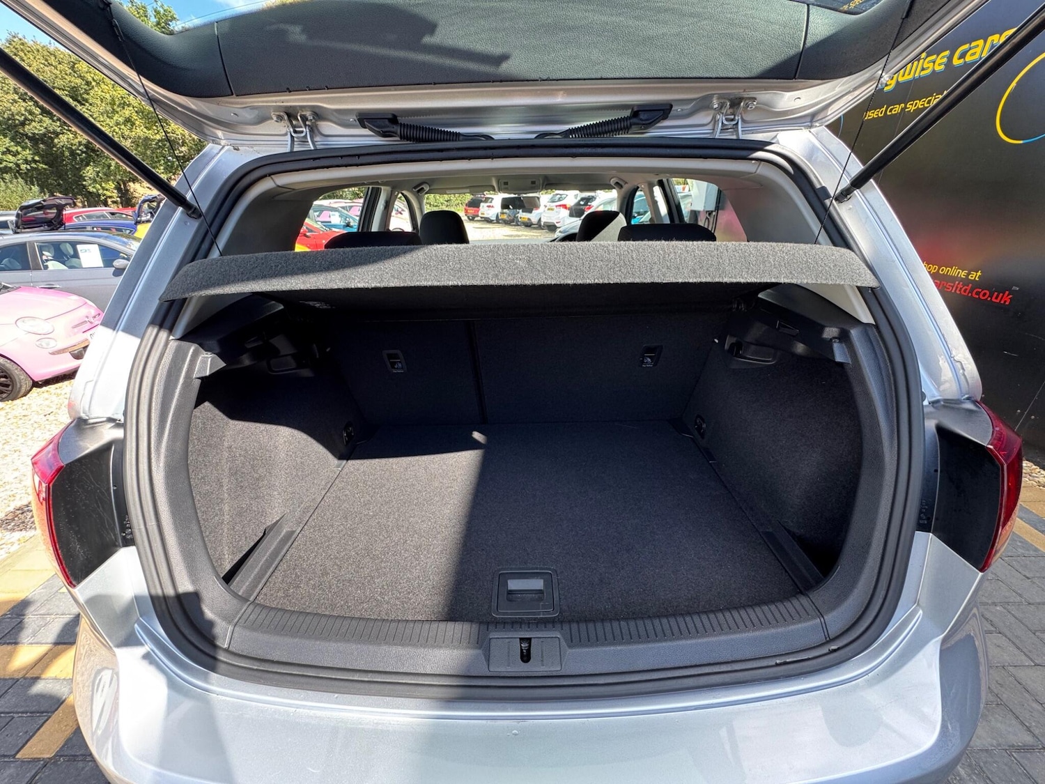 Used Volkswagen Golf 2013 for sale - 76072279: Photo 21