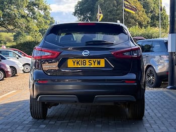 Used Nissan Qashqai 2018 for sale - 79820563: Photo