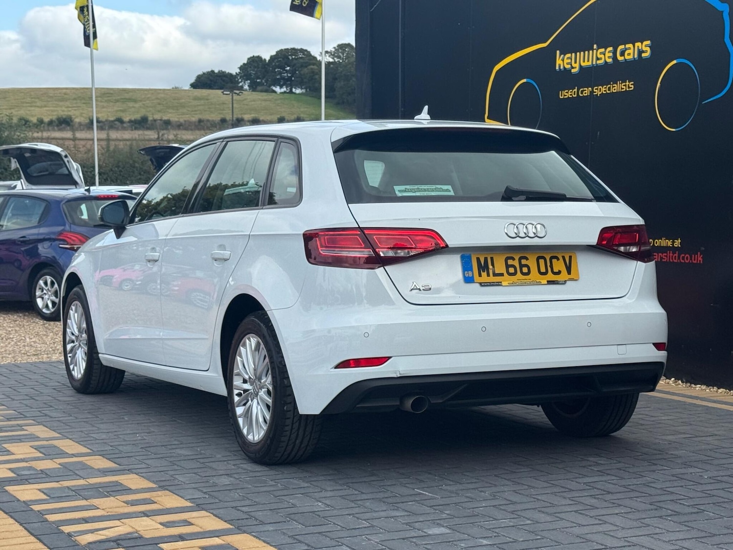 Used Audi A3 2016 for sale - 76013040: Photo 3