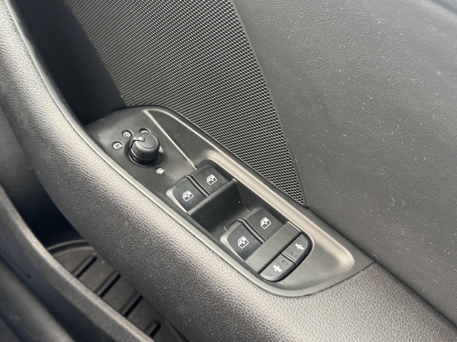 Used Audi A3 2016 for sale - 76013040: Photo 36