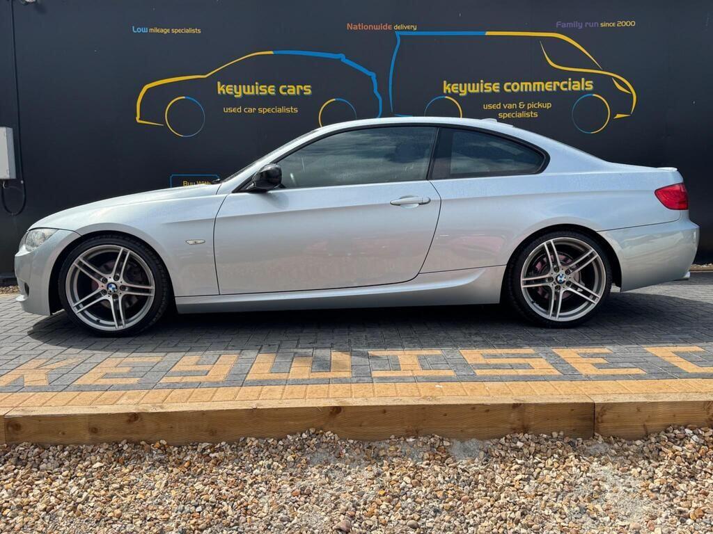 Used BMW 3 Series 2012 for sale - 76348800: Photo 2