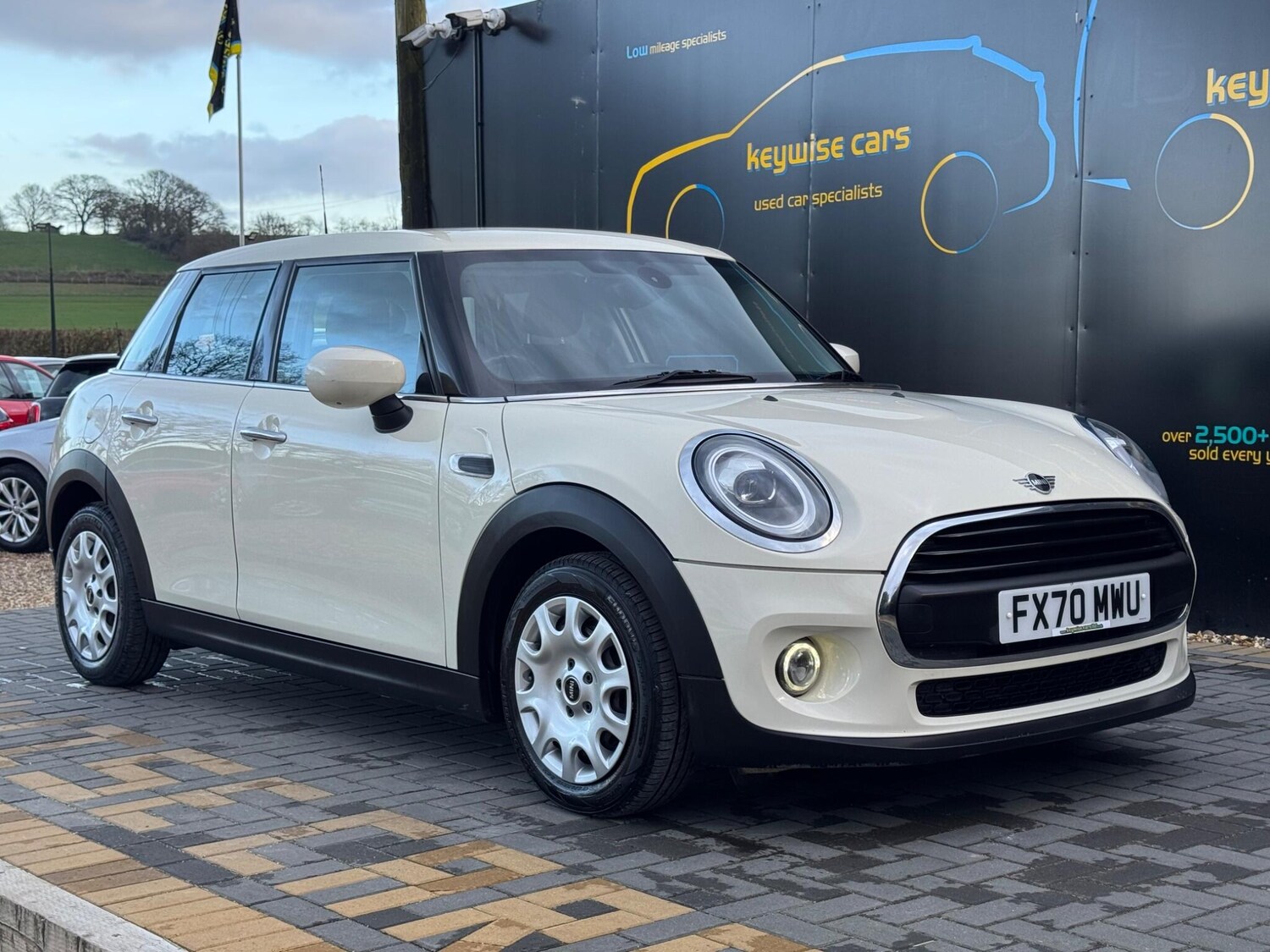 Used MINI Hatch 2020 for sale - 77723067: Photo 9