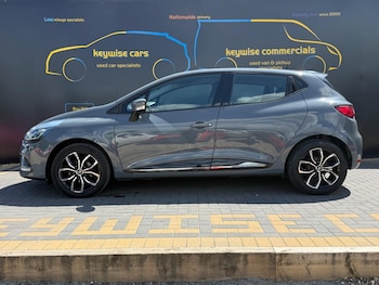 Used Renault Clio 2018 for sale - 78854248: Photo