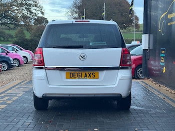 Used Vauxhall Zafira 2011 for sale - 76996395: Photo