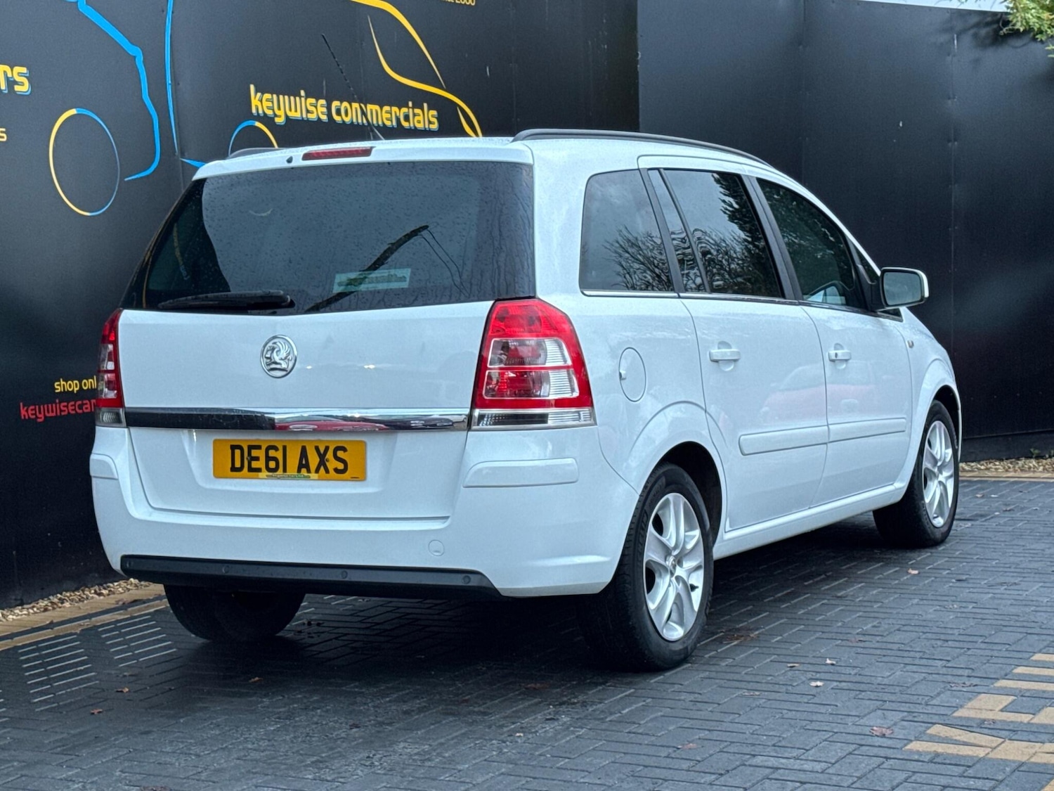 Used Vauxhall Zafira 2011 for sale - 76996395: Photo 5