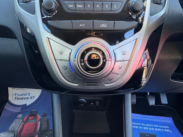 Used Hyundai Ix20 2015 for sale - 76032726: Photo 29