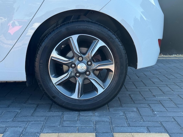 Used Hyundai Ix20 2015 for sale - 76032726: Photo 5