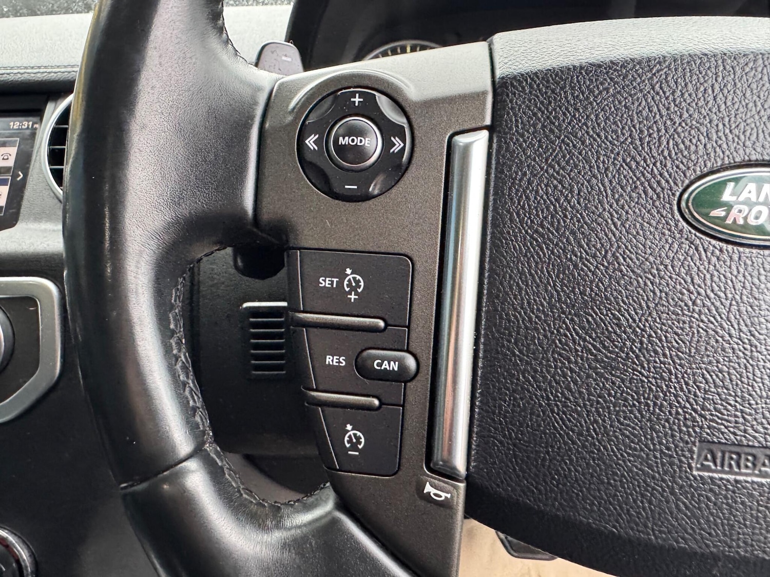 Used Land Rover Discovery 2016 for sale - 77425743: Photo 29