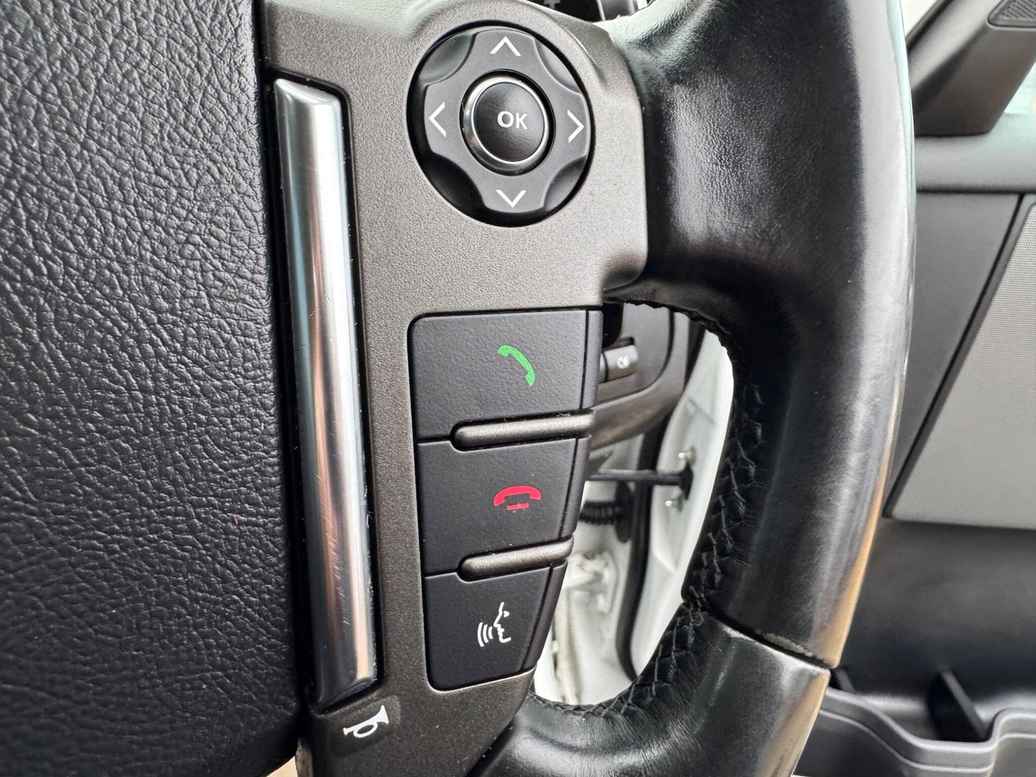 Used Land Rover Discovery 2016 for sale - 77425743: Photo 30